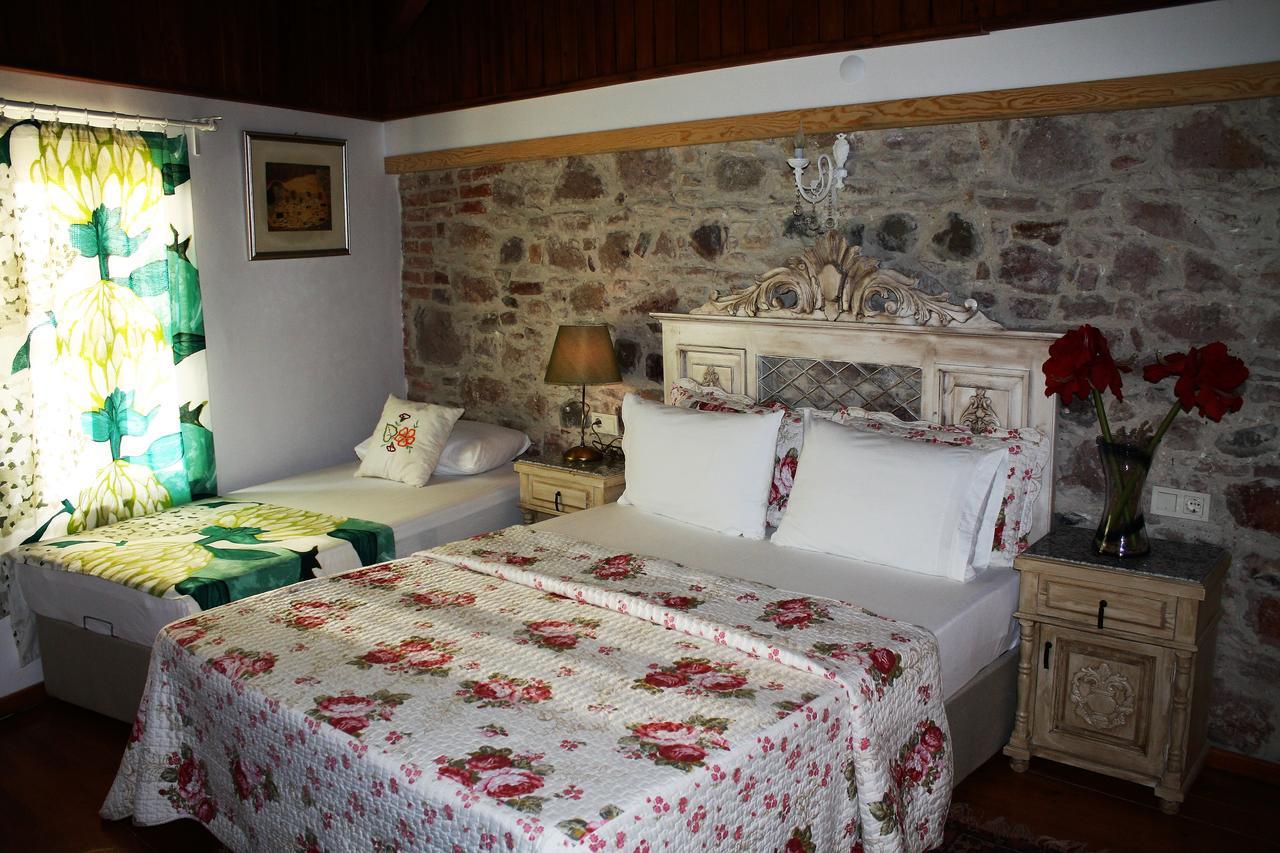 Dalyan Butik Otel Hayat Bahcesi Ayvalı エクステリア 写真